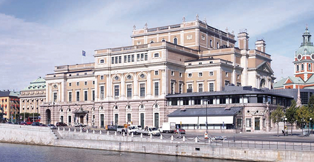 Operakällaren i Stockholm har fyra restauranger, cocktailbar, vinkällare och festvåningar.